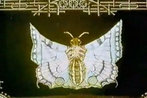 ¿Buscas un viaje a través del tiempo cinematográfico? ¡The Butterfly te transportará a 1908 con su magia primitiva!